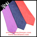 Handgemachte bespannte gestickte Schule Logo Silk Custom Tie